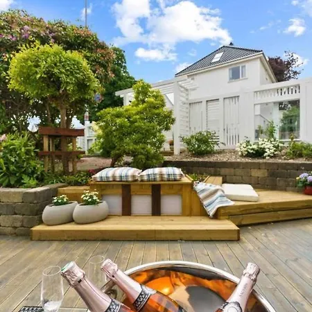 5-Bed Villa 1 Km From The Centre Of Stavanger * Στάβανγκερ