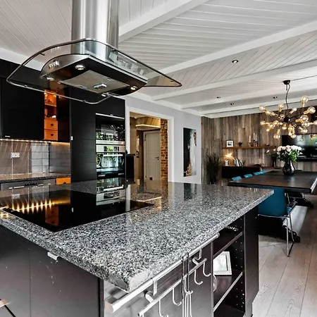 5-Bed Villa 1 Km From The Centre Of Stavanger *
