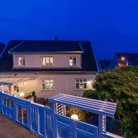 5-Bed Villa 1 Km From The Centre Of Stavanger *