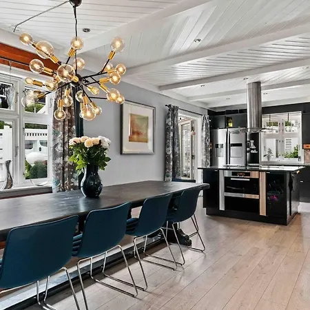 5-Bed Villa 1 Km From The Centre Of Stavanger