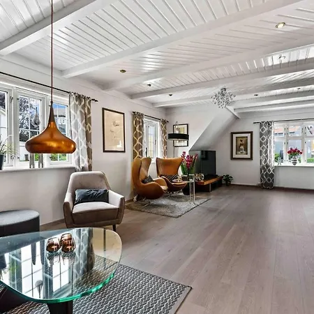 5-Bed Villa 1 Km From The Centre Of Stavanger