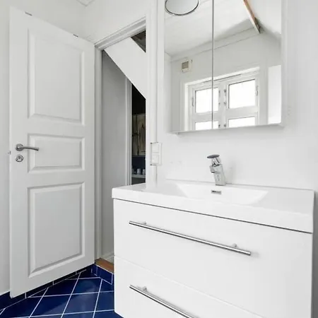 Βίλα 5-Bed Villa 1 Km From The Centre Of Stavanger *